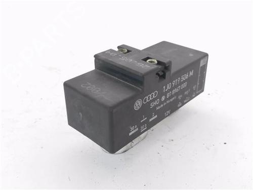 Used Electronic module Electronic module SEAT IBIZA V (KJ1, KJG) 1.0 TSI (110 hp) 40150772 40150772