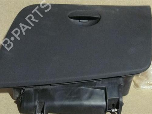 Used Glove box SEAT LEON (1P1) 1.4 TSI (125 hp) 12148281