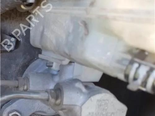 brake-master-cylinder-toyota-verso-_r2_-2009-2010-2011-2012-2013-2014-2015-2016-2017-2018-23442389 main image