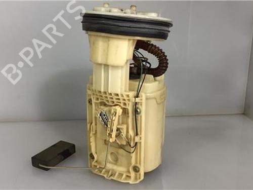Used Fuel pump VW POLO (6N2) [1999-2001]  9685470