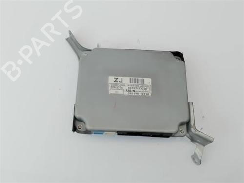 Used Electronic module LEXUS IS II (_E2_) 220d (ALE20) (177 hp) 13306532