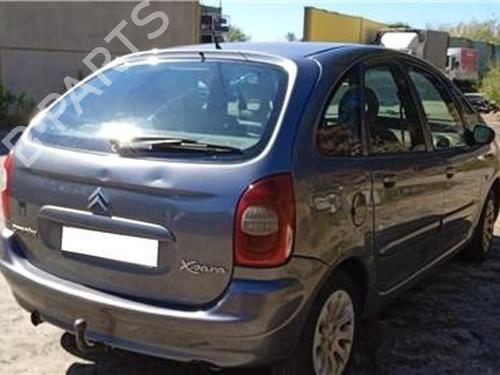 Left headlight CITROËN XSARA PICASSO (N68) 2.0 HDi | BP22339121C28 