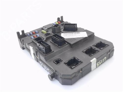 Used Fuse box Fuse box 36778027 36778027