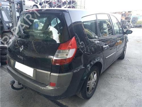 Brugte RENAULT GRAND SCÉNIC II (JM0/1_) 1.9 dCi (JM0G, JM12, JM1G, JM2C) (120 hp) 4240218
