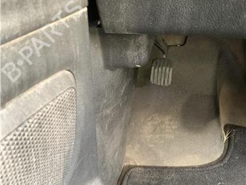 BP32417706I18 main image