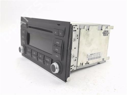 Radio SEAT EXEO ST (3R5) 2.0 TDI | BP23842667E6 