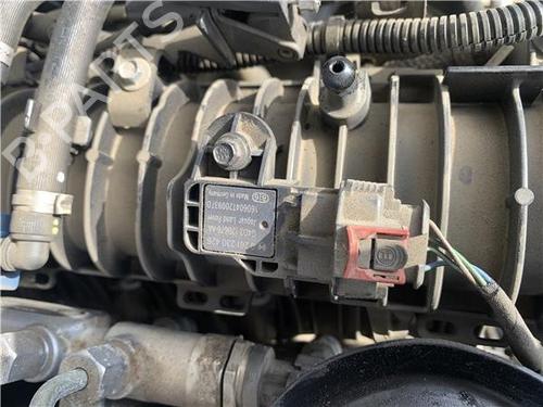 elektronisk-sensor-jaguar-f-pace-x761-2015-29281190 main image