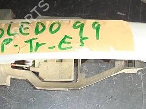 Venstre bak utvendig håndtak SEAT TOLEDO II (1M2) 1.9 TDI (110 hp) 14335369