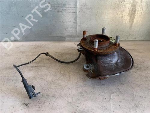 Used Left front steering knuckle SMART FORFOUR (454) 1.5 CDI (454.000) (68 hp) 25718828