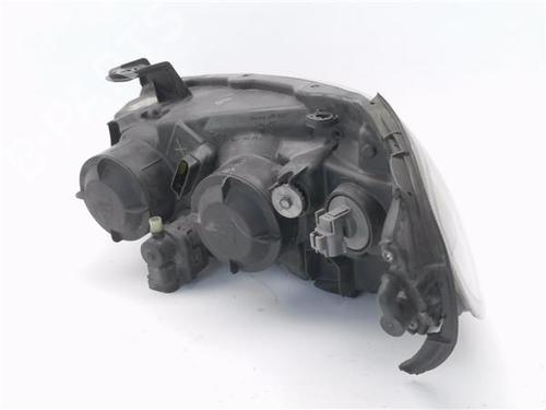 Right headlight NISSAN ALMERA II Hatchback (N16) 1.5 dCi | BP29574394C29 