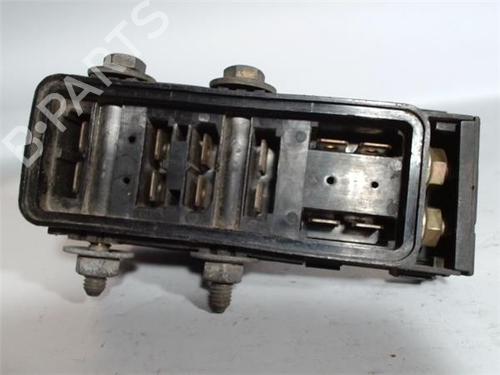 Fuse box CITROËN XM (Y3)  | BP13051905E1 