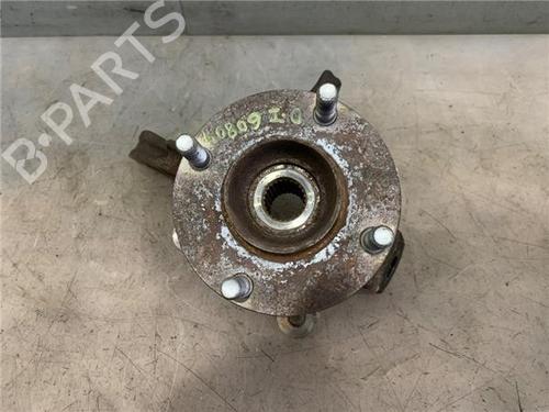 Fusee links voor NISSAN ALMERA II Hatchback (N16) [2000-2025]  30981201