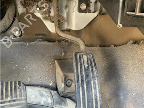 Used Pedal NISSAN TERRANO II (R20) 2.7 TD 4WD (101 hp) 25148450