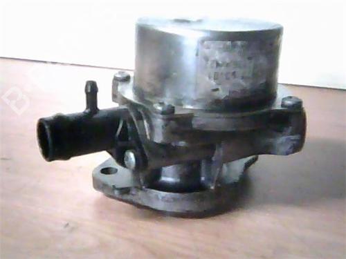 Used Vacuum pump RENAULT TWINGO II (CN0_) 1.5 dCi (CN0E) (64 hp) 12149085