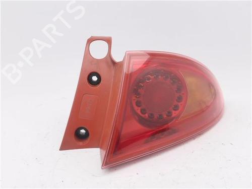 right-taillight-seat-leon-1p1-2005-2006-2007-2008-2009-2010-2011-2012-2013-33203546 main image