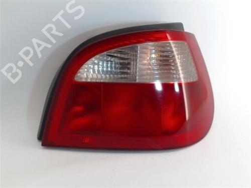 Used Right taillight RENAULT MEGANE I (BA0/1_) 1.4 16V (BA0D, BA1H, BA0W, BA10) (95 hp) 10374665