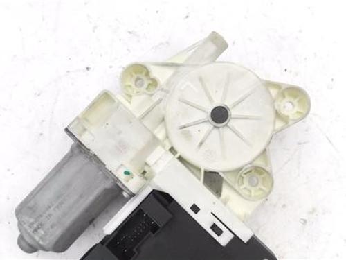 Left front window motor FORD FOCUS C-MAX (DM2) 2.0 TDCi | BP38253501E21 - Image 3