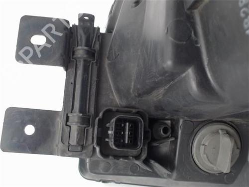 Right headlight KIA SPORTAGE II (JE_, KM_)  | BP19807861C29 