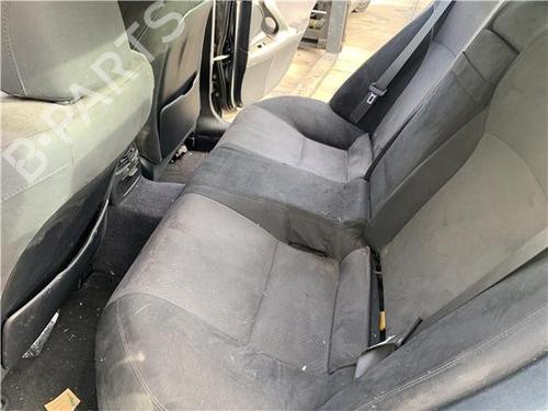Rear seat LEXUS IS II (_E2_) 220d (ALE20) | BP32417219C17 