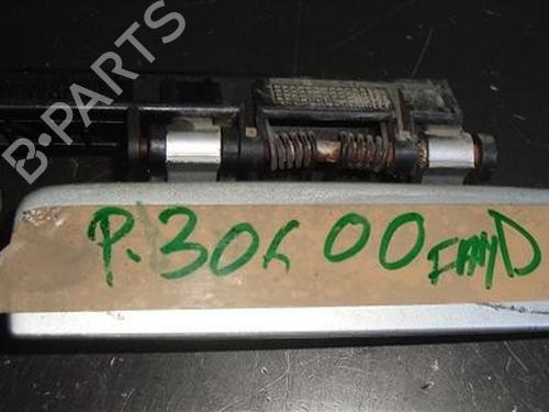 Used Front right exterior door handle PEUGEOT 306 (7B, N3, N5) 2.0 HDI 90 (90 hp) 14335554