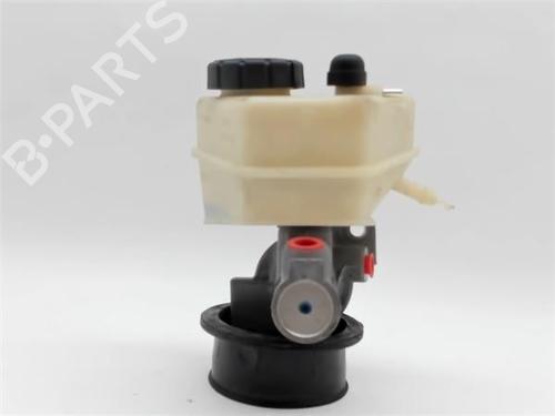 Used Brake master cylinder MERCEDES-BENZ E-CLASS (W210) E 200 (210.035) (136 hp) 10509357