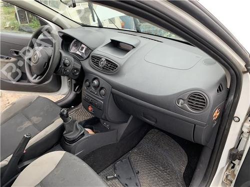 Dashboard RENAULT CLIO III (BR0/1, CR0/1) | BP32419660C46