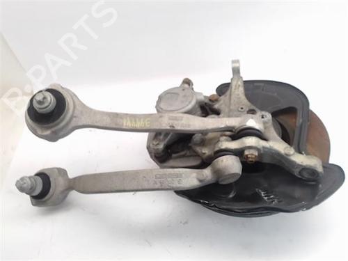Used Left front steering knuckle MERCEDES-BENZ C-CLASS (W204) C 280 (204.054) (231 hp) 16193874