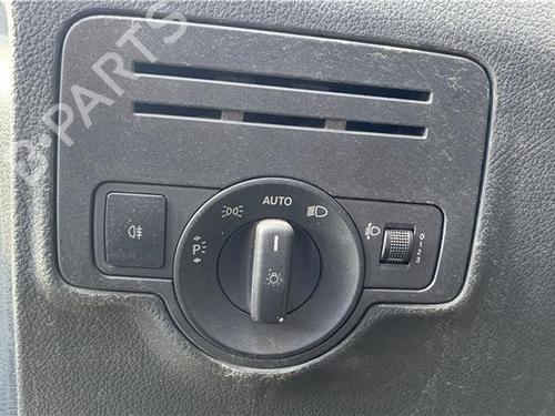 BP32417693I30 main image