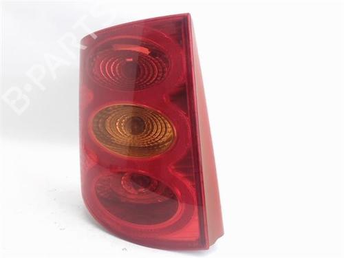 Used Left taillight PEUGEOT 1007 (KM_) [2005-2025]  16835534