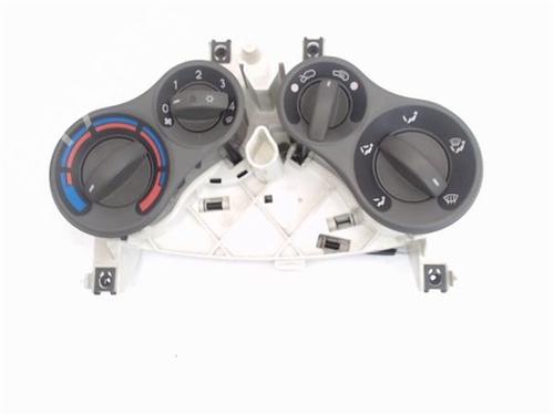 Used Climate control FIAT PANDA (169_) [2003-2025]  15831906