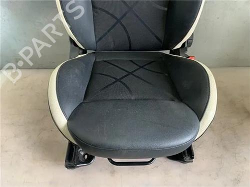 Right front seat FIAT 500 (312_) 1.2 (312AXA1A) | BP23157180C16 