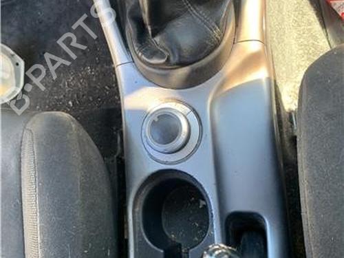 Gear lever MITSUBISHI OUTLANDER II (CW_W) 2.0 DI-D (CW8W) | BP32417840M90