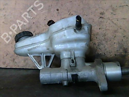 Used Brake master cylinder FIAT SCUDO Van (270_, 272_) 1.6 D Multijet (90 hp) 12120999