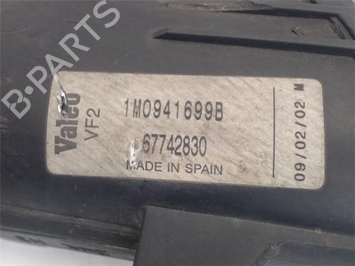 Left front fog light SEAT LEON (1M1)  | BP17969426C30 