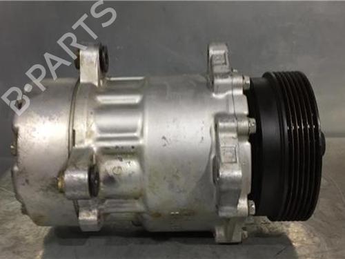 Compressor A/C SEAT IBIZA II (6K1) [1993-2002]  9738200