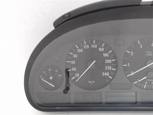 Instrument cluster BMW 5 (E39) 523 i | BP15684389C47 