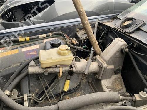 Used Brake master cylinder Brake master cylinder JAGUAR XJ (XJ40, XJ81) [1986-1995] 32419037 32419037