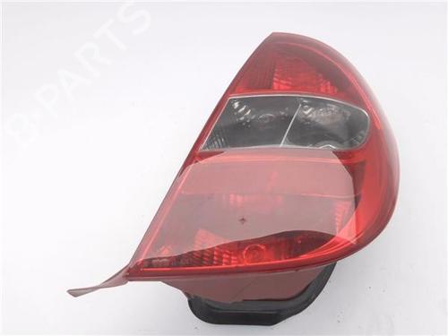 right-taillight-citroen-c5-i-dc_-2001-2002-2003-2004-2005-32162004 main image