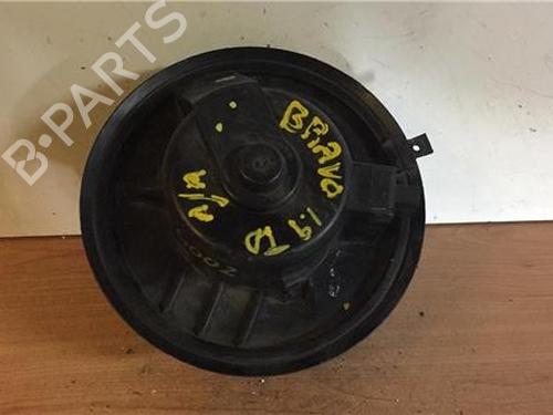 Used Heater blower motor FIAT BRAVO I (182_) 1.9 TD 75 S (182.AF) (75 hp) 12597761