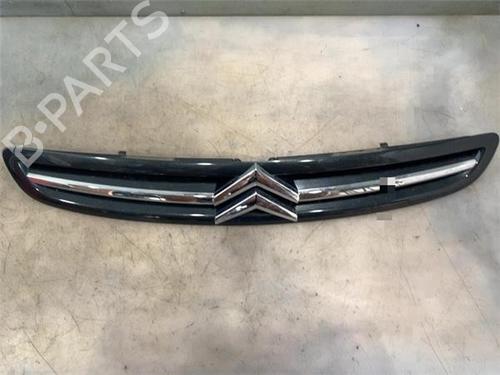 Used Grille Grille 38177225 38177225