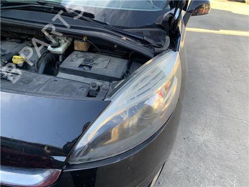 Used Left headlight Left headlight RENAULT GRAND SCÉNIC III (JZ0/1_) 1.5 dCi (JZ0B, JZ07) (106 hp) 33729435 33729435