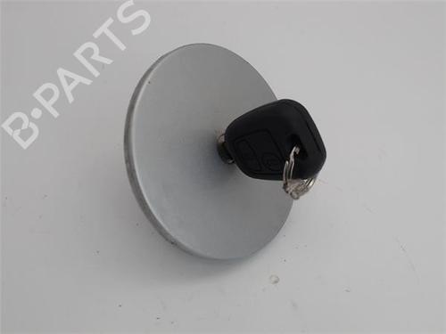 Used Fuel flap PEUGEOT 206 Hatchback (2A/C) 1.4 HDi eco 70 (68 hp) 16571568