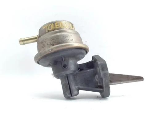 Used Fuel pump SEAT TOLEDO I (1L2) 1.8 i (88 hp) 10735899