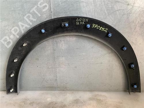 Front right wheel arch trim CITROËN C4 CACTUS 1.5 BlueHDi 100 | BP29254989C135 