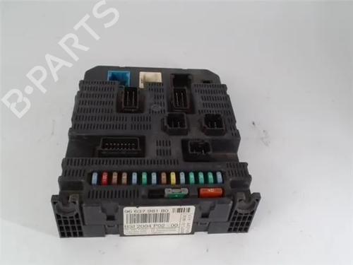 Used Fuse box PEUGEOT 308 I (4A_, 4C_) 1.6 16V (120 hp) 10982848