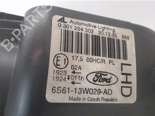 Right headlight FORD FIESTA V (JH_, JD_)  | BP23031447C29 