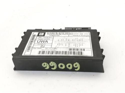 Electronic module OPEL ASTRA H GTC (A04) 1.7 CDTi (L08) | BP38177239M83 - Image 3
