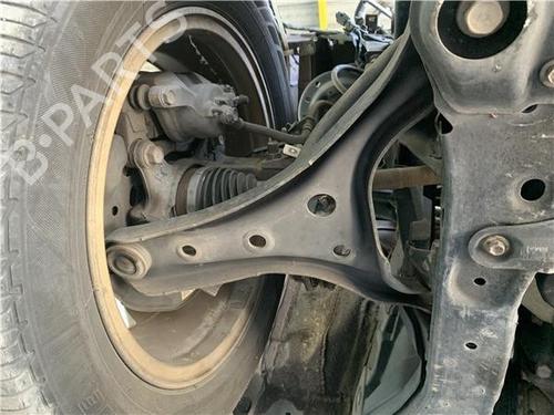 Used Right front suspension arm Right front suspension arm TOYOTA IQ (_J1_) 1.0 (KGJ10_, KGJ10R) (68 hp) 29135378 29135378