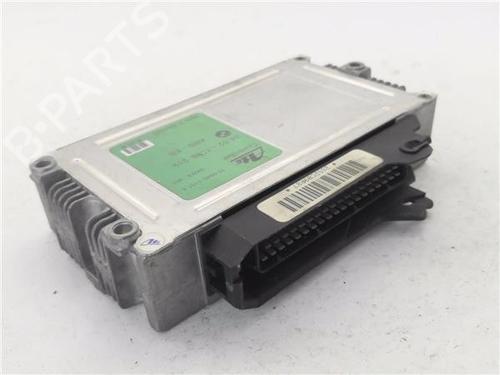 Used Control unit BMW 3 (E36) 318 is (140 hp) 28043232