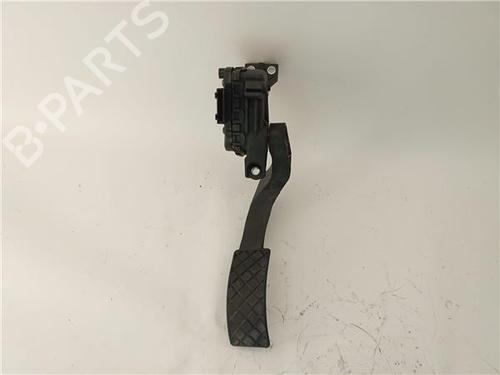 Pedal VW PASSAT B5.5 (3B3) 1.9 TDI (130 hp) 30515164